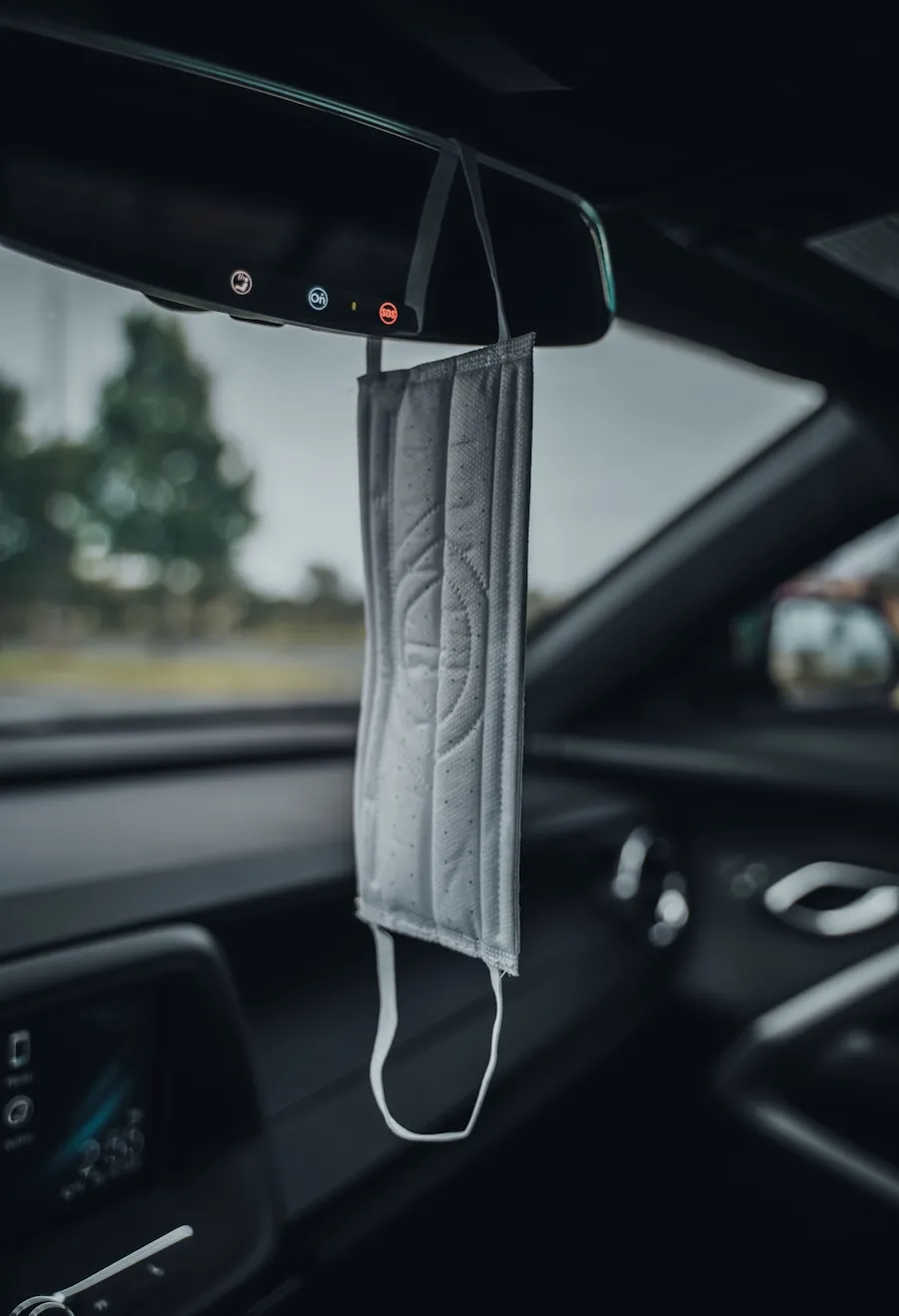 Photo "Guide for choosing a magnetic phone holder for the car"
